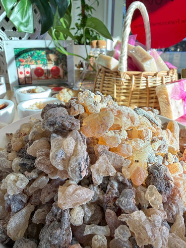 White Neglecta Frankincense Kenya (Boswellia Neglecta)